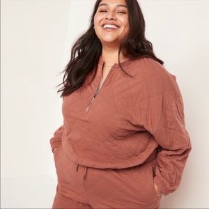 Old Navy Quilted Sweatsuit